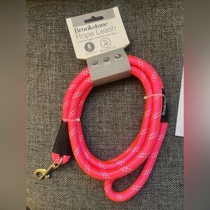 Brookstone Vibrant Pink Rope Leash
